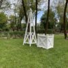 Obelisk ogrodowy